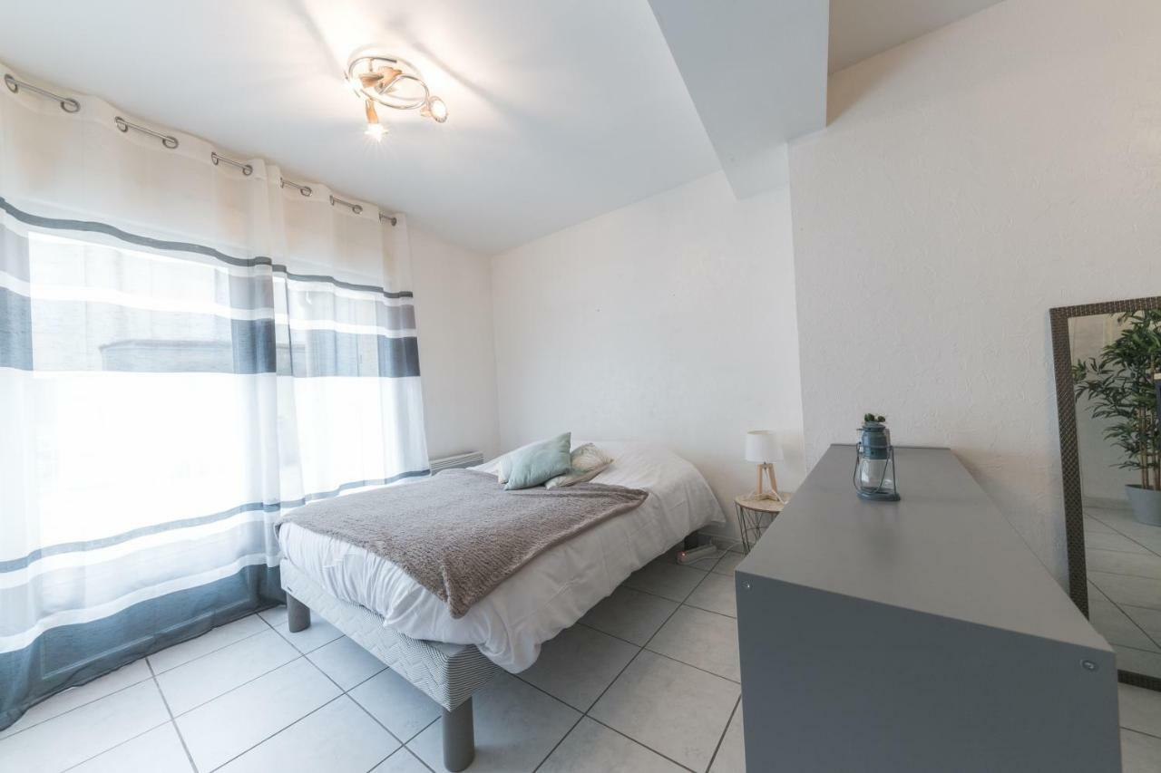 Apartament Le Saint-Joseph Châlons-en-Champagne Zewnętrze zdjęcie